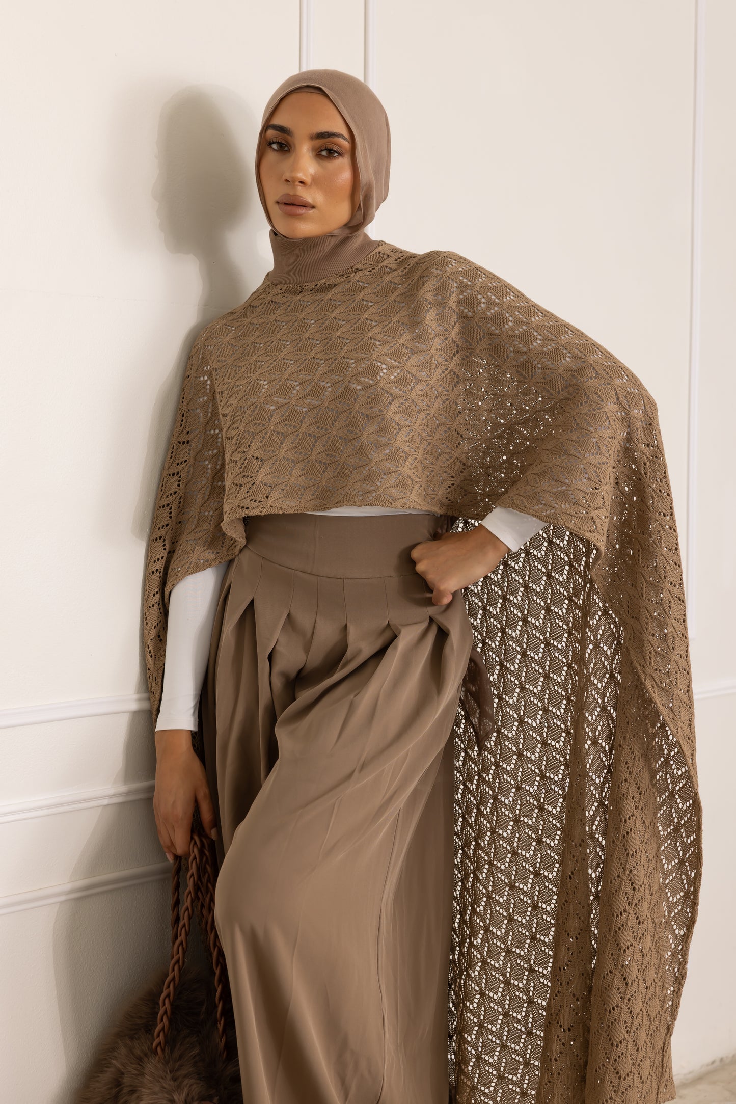 Qamar Cape - Mocha